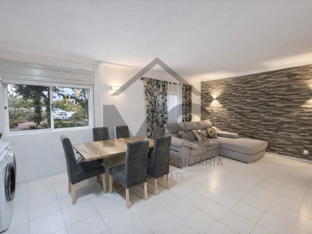 Apartamento T1 Moderno, a 500m da Praia da Salema